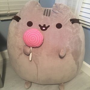 JUMBO PUSHEEN